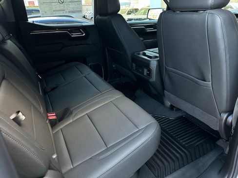 New 2026 Chevrolet Silverado 1500 LT w/ Z71 Off-Road Package image 17