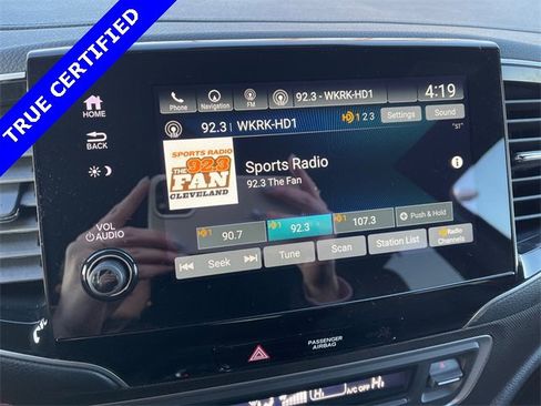 Certified 2025 Honda Passport TrailSport image 25