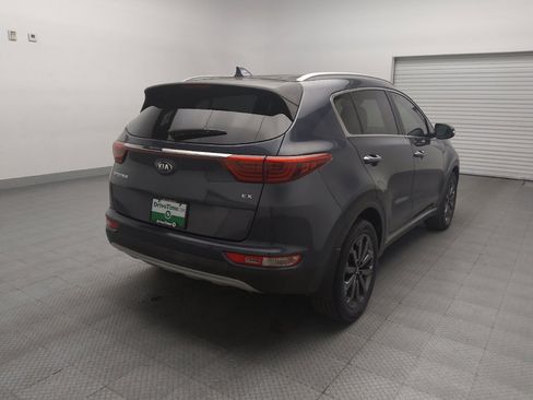 Used 2019 Kia Sportage EX w/ EX Sport Appearance Package image 9