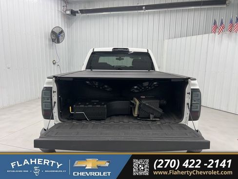 Used 2019 Chevrolet Silverado 1500 LT w/ All Star Edition image 19