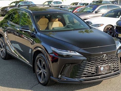 Used 2024 Lexus RX 350 Premium w/ Accessory Package (Z1) AWD/4WD image 9