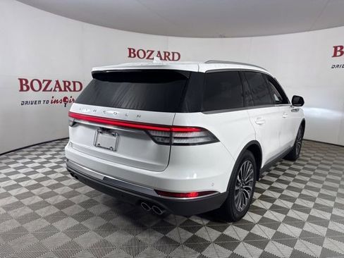 Certified 2024 Lincoln Aviator Reserve w/ Equipment Group 201A image 8