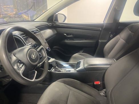 Certified 2023 Hyundai Tucson SE image 10