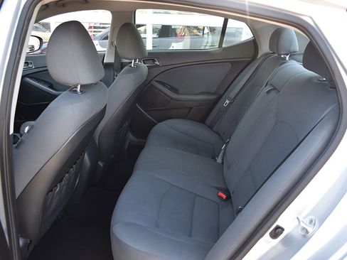 Used 2015 Kia Optima LX FWD image 6