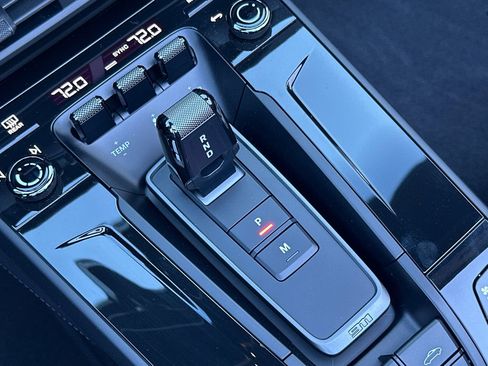 New 2026 Porsche 911 Carrera image 28