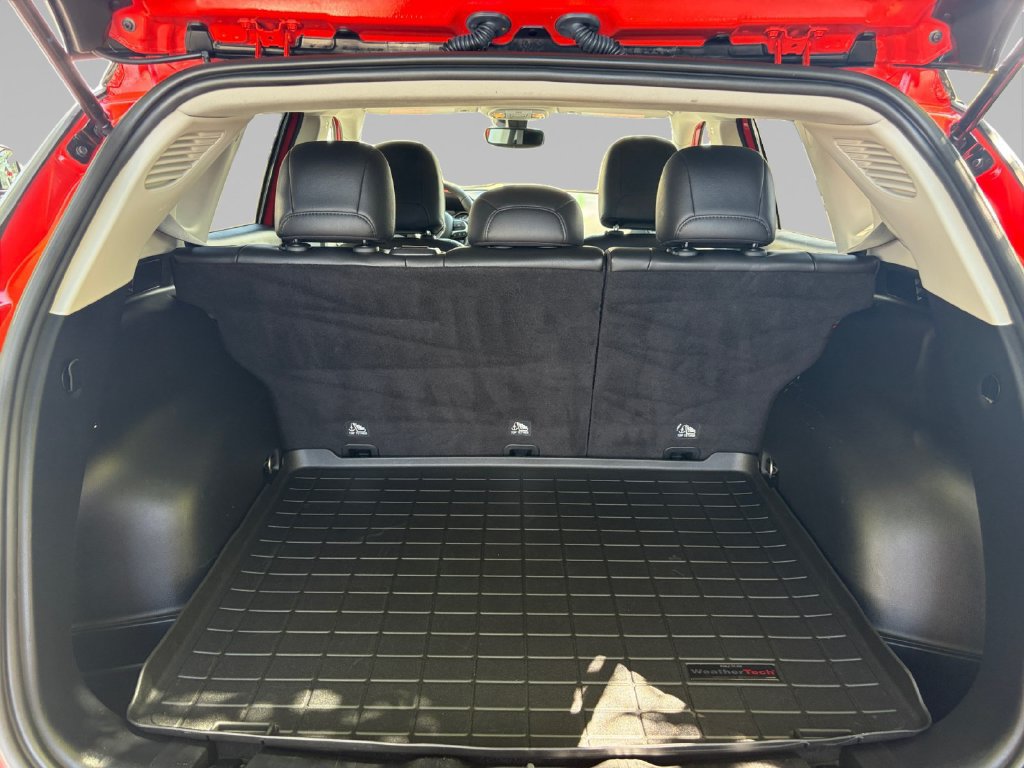 Used 2021 Jeep Compass Trailhawk AWD/4WD image 14