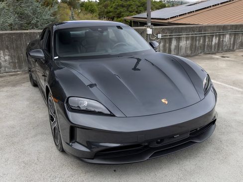 Certified 2025 Porsche Taycan RWD image 15