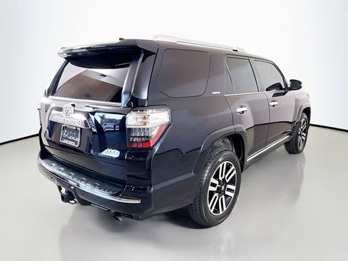 Used 2022 Toyota 4Runner Limited image 7