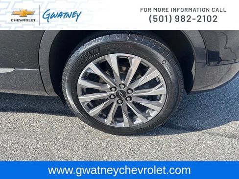 Used 2023 Chevrolet Blazer Premier FWD image 10