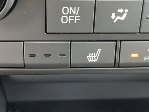 New 2026 Subaru Outback Limited image 25