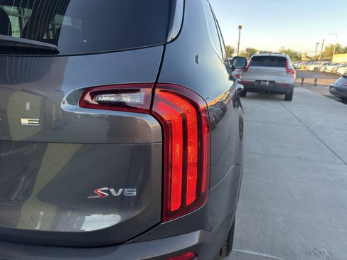 Used 2021 Kia Telluride S image 14