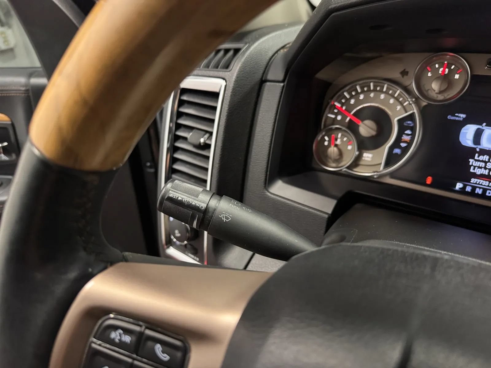 Used 2013 RAM 1500 Laramie Longhorn w/ Convenience Group AWD/4WD image 24