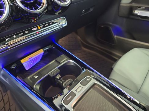 New 2026 Mercedes-Benz GLB 250 image 25
