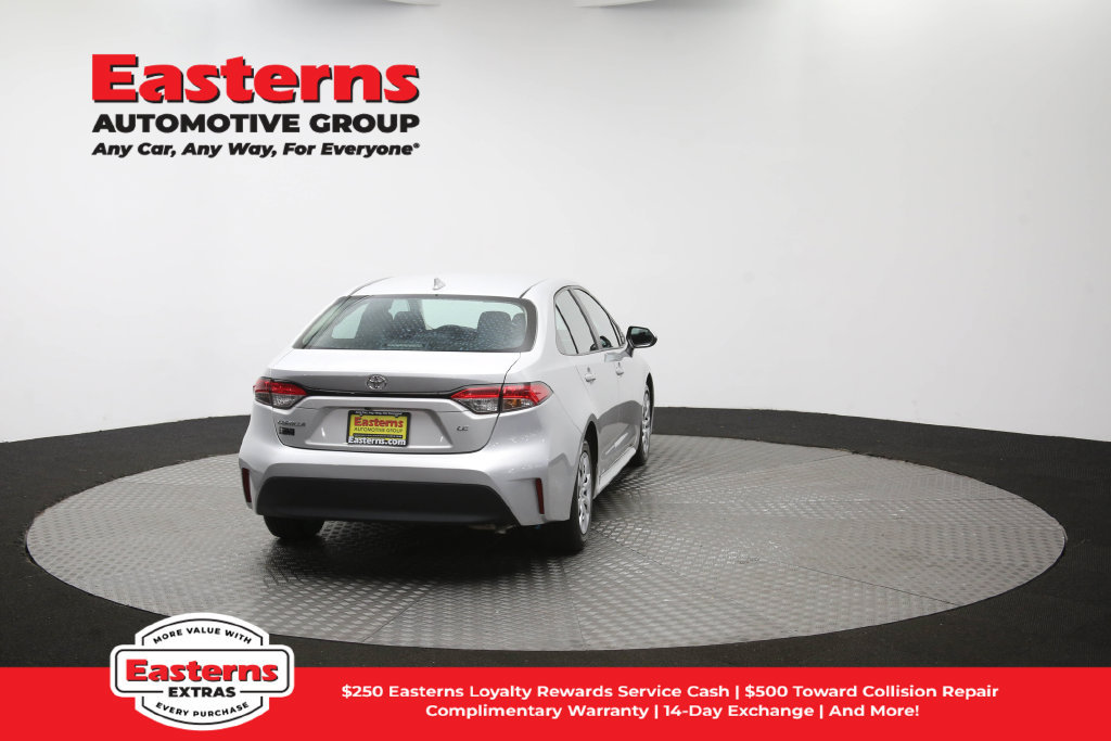 Used 2024 Toyota Corolla LE FWD image 37
