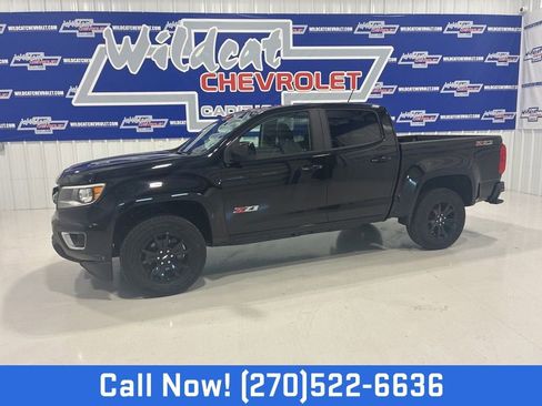 Used 2016 Chevrolet Colorado Z71 w/ Z71 Midnight Edition AWD/4WD image 1
