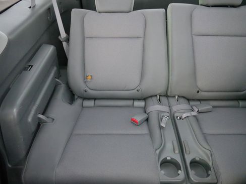 Used 2004 Honda Element EX image 12