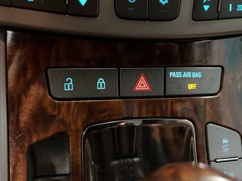 Used 2010 Buick LaCrosse CXL w/ Luxury Package image 30