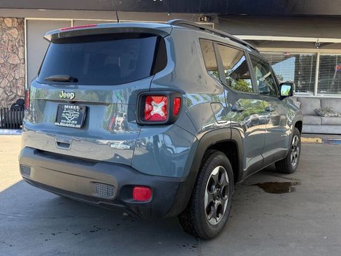 Used 2018 Jeep Renegade Latitude image 5