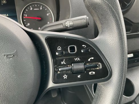 Used 2023 Mercedes-Benz Sprinter 144 Cargo image 5