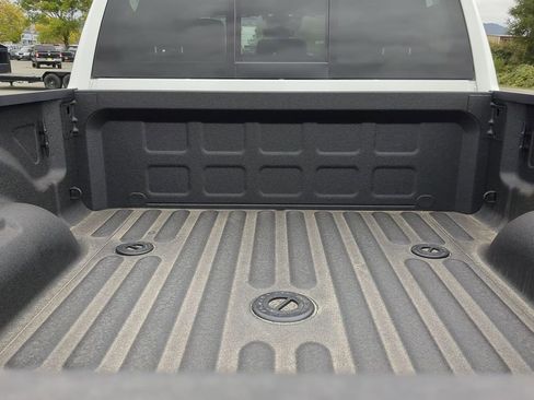 New 2026 RAM 2500 Limited AWD/4WD image 13