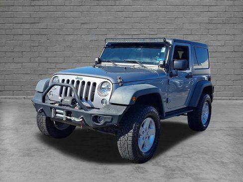 Used 2018 Jeep Wrangler Sport AWD/4WD image 5