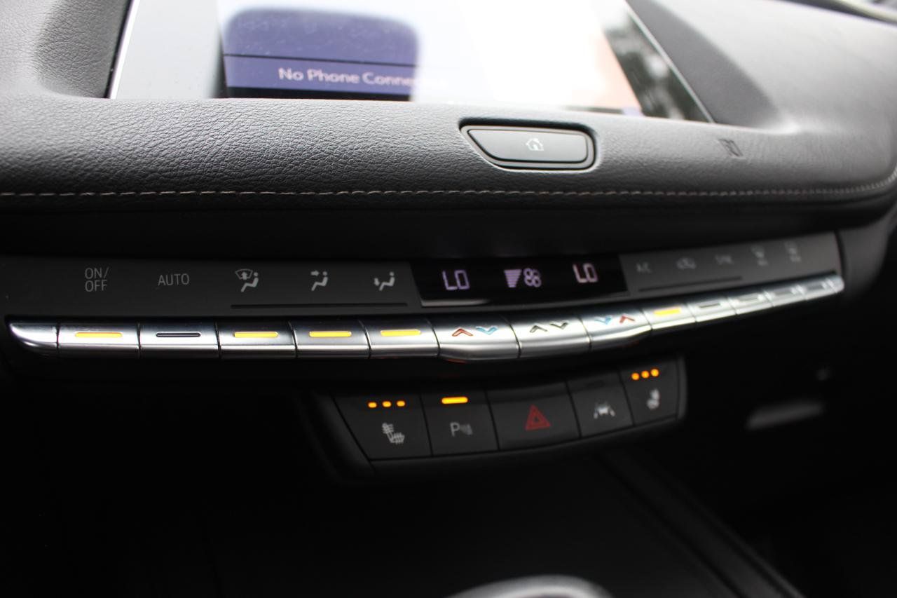 Used 2019 Cadillac XT4 Premium Luxury w/ Cold Weather Package AWD/4WD image 26