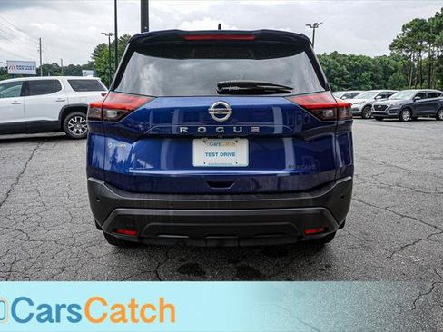 Used 2021 Nissan Rogue S FWD image 13