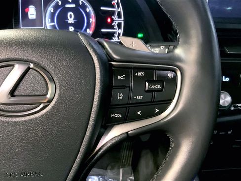 Used 2022 Lexus ES 350 w/ Premium Package image 25