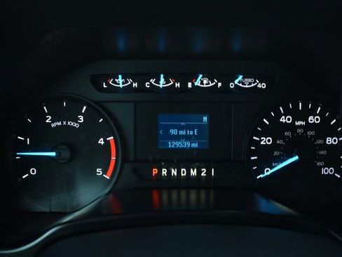 Used 2017 Ford F450 XL w/ Power Equipment Group image 14