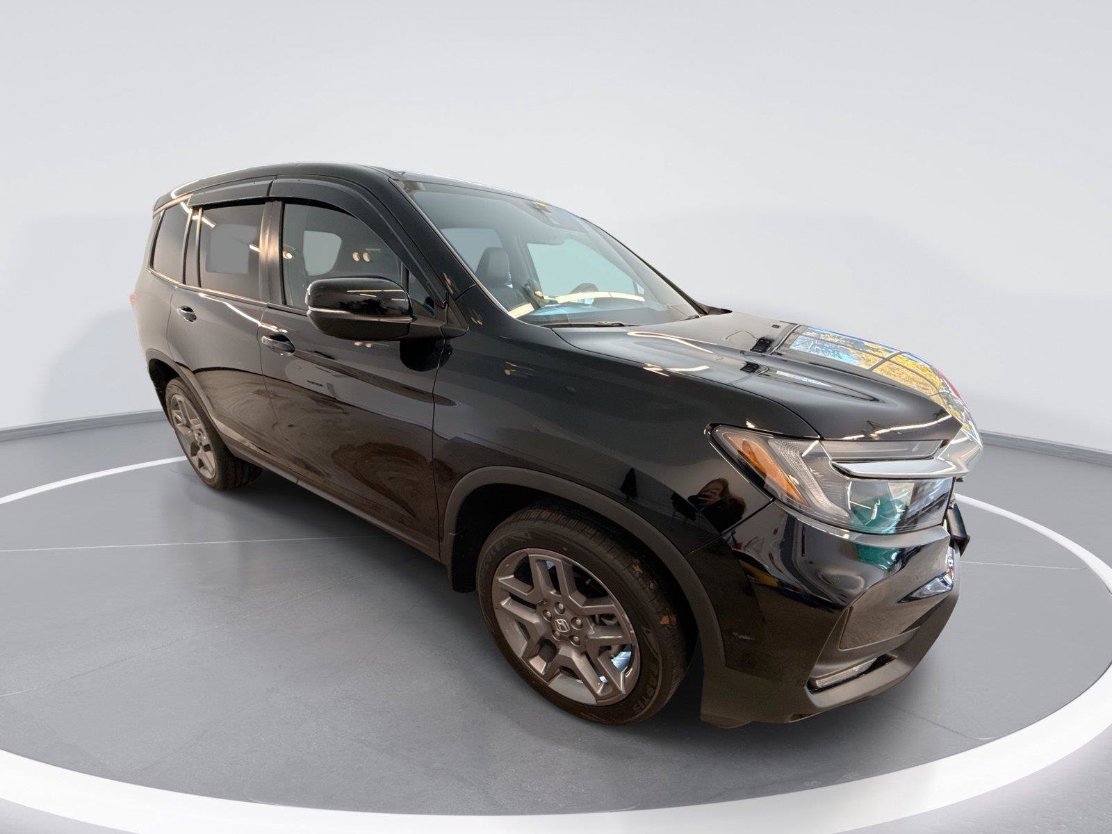 Used 2023 Honda Passport EX-L image 1