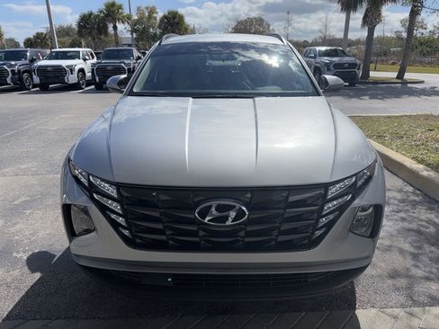 Used 2023 Hyundai Tucson SEL image 3