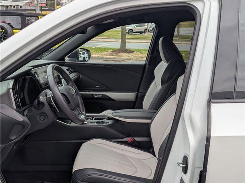 Certified 2024 Lexus TX 500h AWD w/ Technology Package image 19