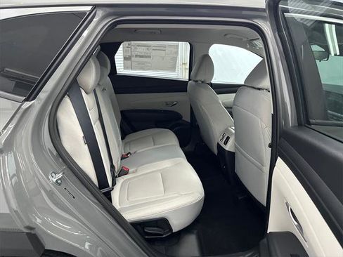 New 2026 Hyundai Tucson SEL image 16