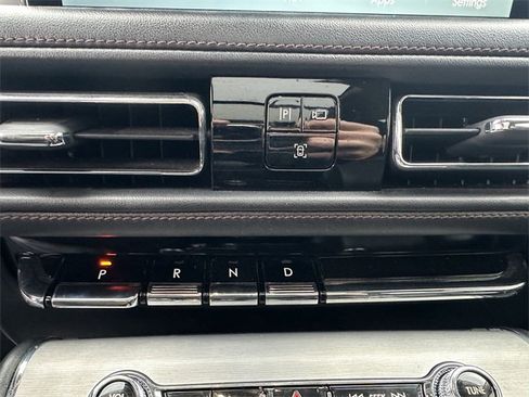 Certified 2022 Lincoln Aviator AWD w/ Premium Package image 23