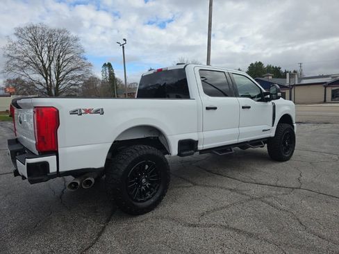 Used 2023 Ford F250 XLT image 6