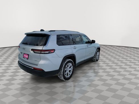 Used 2022 Jeep Grand Cherokee L Limited image 8