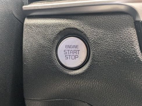 Certified 2024 Kia Sorento S FWD image 32