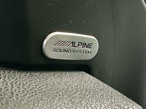 Used 2017 Dodge Charger SRT image 19