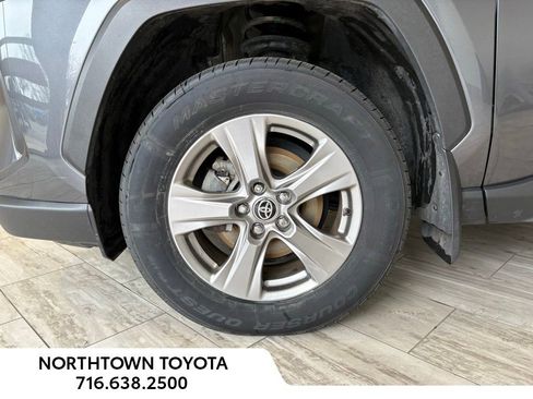 Used 2024 Toyota RAV4 LE AWD/4WD image 17