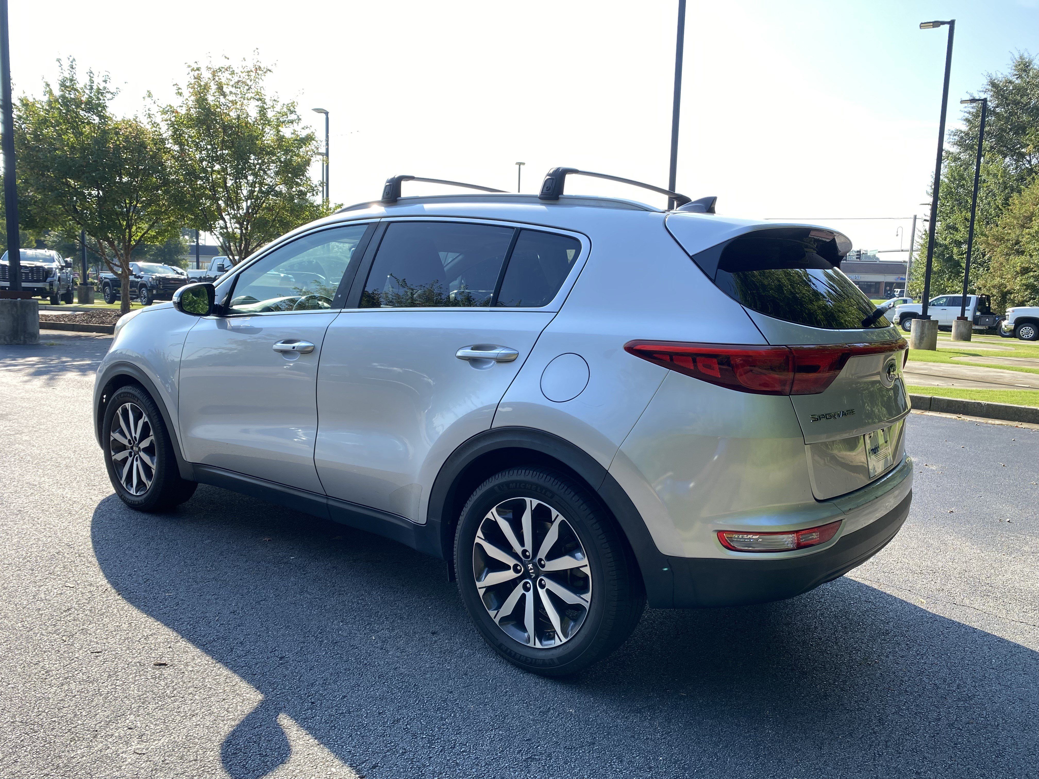 Used 2017 Kia Sportage EX w/ EX Premium Package FWD image 7