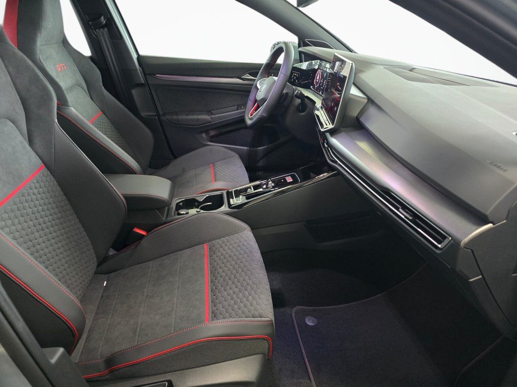 New 2026 Volkswagen GTI SE FWD image 43