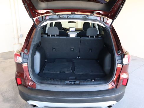 Used 2021 Ford Escape SE FWD image 45