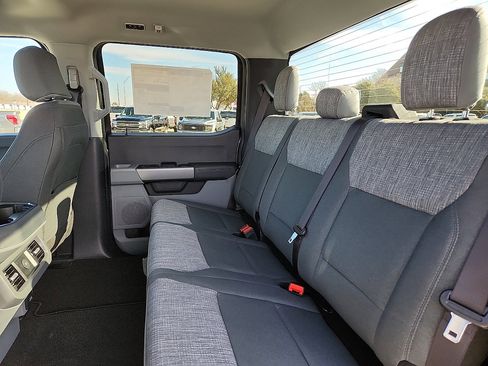 New 2026 Ford F250 XLT w/ FX4 Off-Road Package image 5