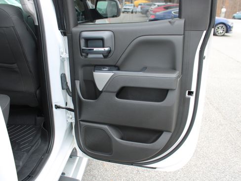 Used 2018 Chevrolet Silverado 1500 LT w/ All Star Edition image 13