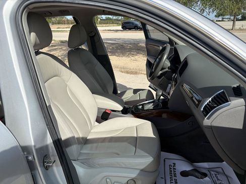 Used 2011 Audi Q5 2.0T Premium Plus AWD/4WD image 44