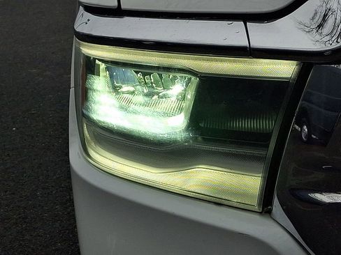 Used 2023 RAM 1500 Laramie image 11