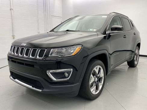 Used 2020 Jeep Compass Limited image 21
