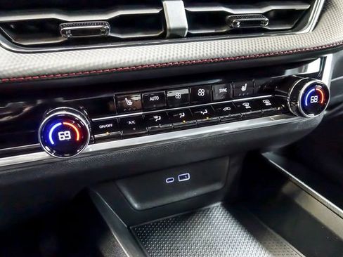 New 2026 Chevrolet Equinox RS FWD image 28