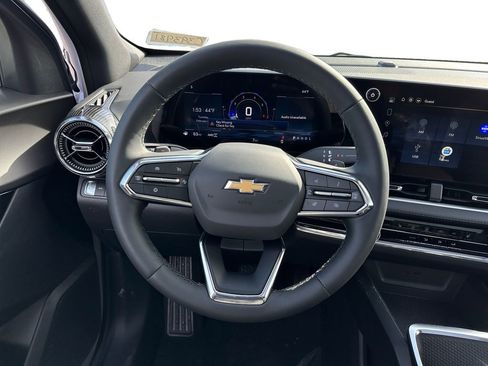 New 2026 Chevrolet Equinox LT image 12