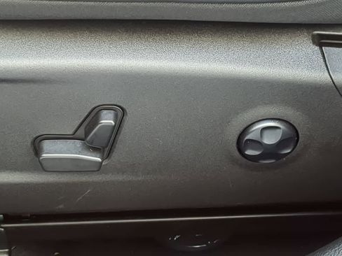 Used 2023 Dodge Charger SRT Hellcat image 17